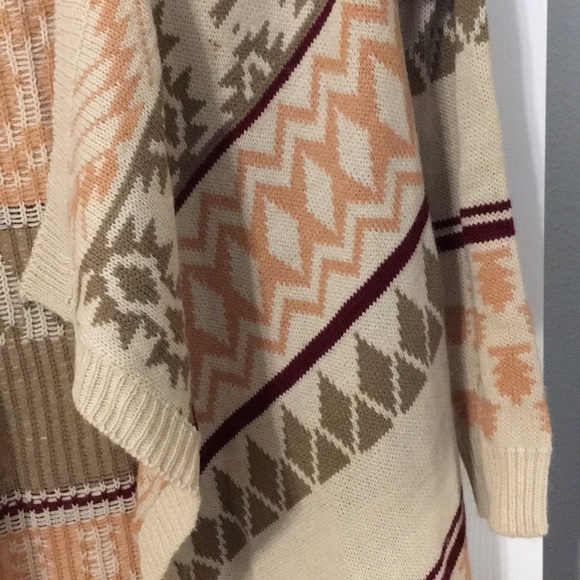 Gorgeous Cream Maroon & Hunter Cardigan S\M - Picture 4 of 7